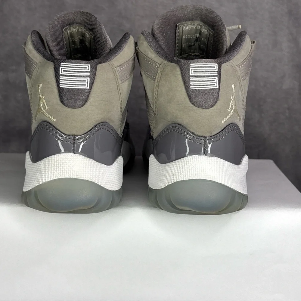 Nike authentic air